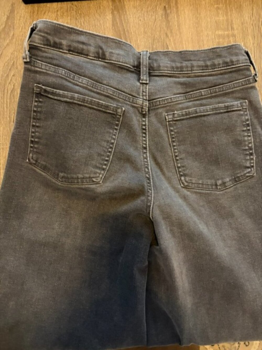Banana Republic Factory Wide-Leg High-Rise Jean - Picture 3 of 7